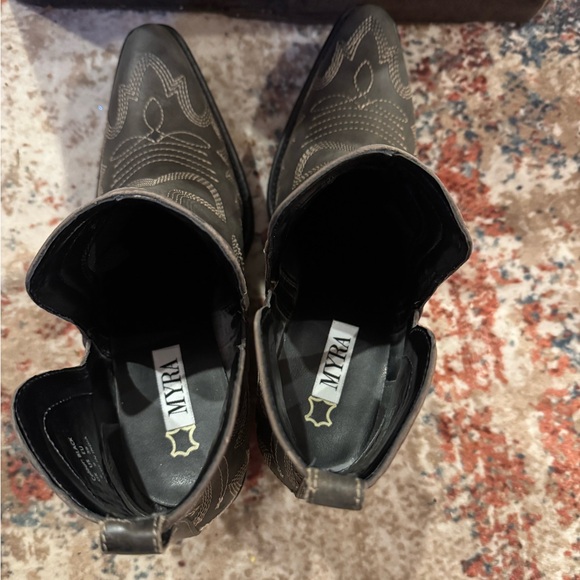 Myra cowboy booties - Picture 3 of 4